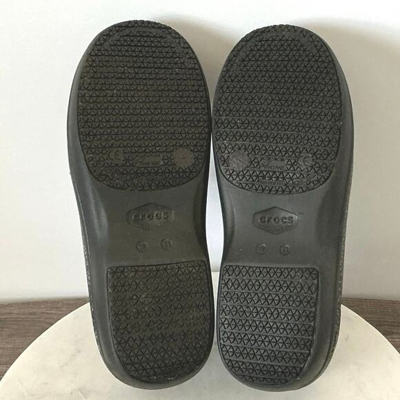 Crocs Women's Neria Pro II Graphic Slip On Clog Shoes Size 11 Black Print - Picture 9 of 10